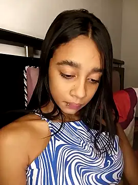 Zoe Sweett18 online show from March 24, 2026, 12:26 am