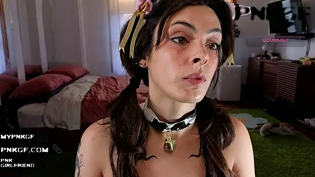 Snapshot of bunnierotten chatting on October 7, 2025, 12:30 am bunnierotten online show from October 7, 2025, 12:30 am