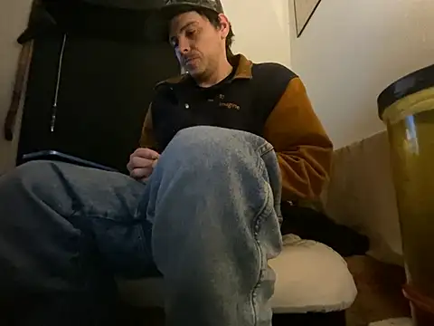 Snapshot of almighty_d chatting on February 16, 2026, 6:31 am almighty d online show from February 16, 2026, 6:31 am