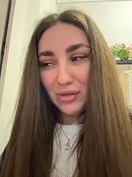 KiraBarlows online show from February 24, 2026, 8:18 pm