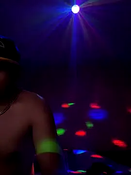 Snapshot of Blade_Ryder666 chatting on October 7, 2025, 2:42 am Blade Ryder666 online show from October 7, 2025, 2:42 am