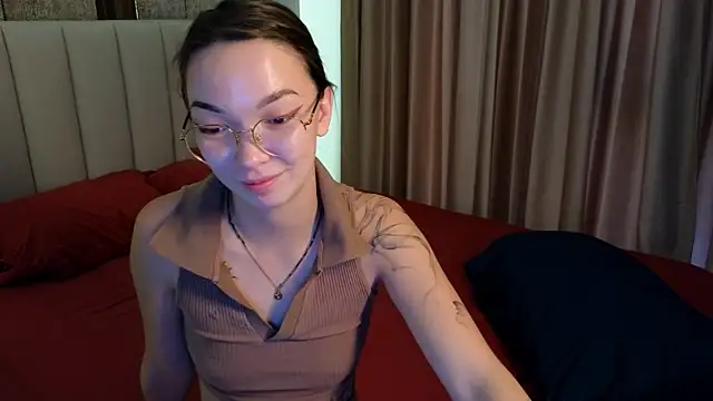 Snapshot of SusannJohnson chatting on May 15, 2026, 11:34 pm SusannJohnson online show from May 15, 2026, 11:34 pm