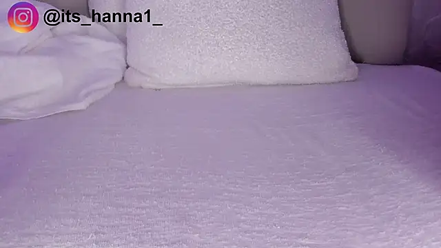 cutte hanna18 online show from May 4, 2026, 6:26 pm