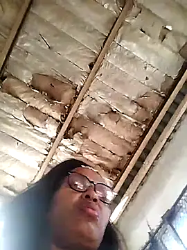 bubblendz1988 online show from July 25, 2026, 1:41 pm