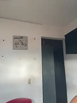 Lili  taylor online show from April 1, 2026, 9:34 pm