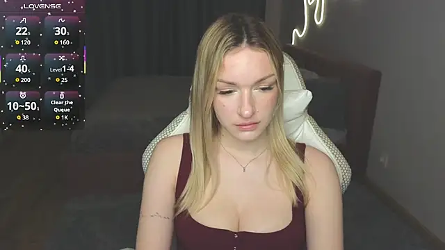 MargaretSweet1 online show from June 14, 2026, 2:24 am