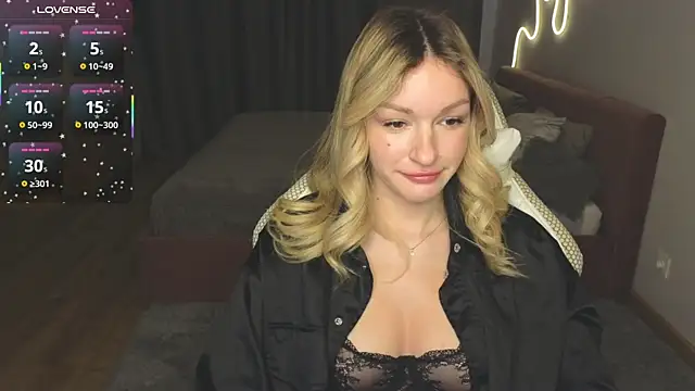 MargaretSweet1 online show from July 23, 2026, 3:48 am