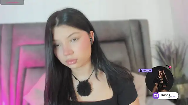 Snapshot of DannaJhonson1 chatting on May 14, 2026, 7:42 pm DannaJhonson1 online show from May 14, 2026, 7:42 pm