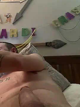 Snapshot of biggzee6 chatting on February 22, 2025, 9:56 am biggzee6 online show from February 22, 2025, 9:56 am