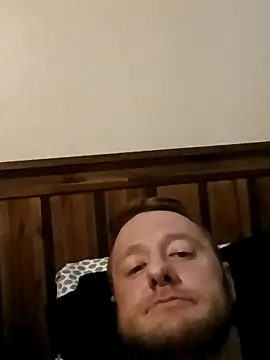 Snapshot of biggzee6 chatting on September 9, 2025, 5:18 am biggzee6 online show from September 9, 2025, 5:18 am