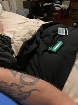 biggzee6 online show from February 7, 2026, 7:01 am