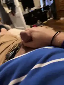 biggzee6 online show from February 21, 2026, 5:14 pm