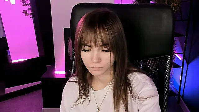 DakotaaJohnnson online show from February 11, 2025, 3:18 pm