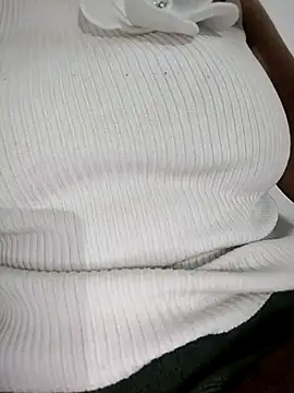 tasty Chocobaar online show from November 23, 2025, 2:39 pm