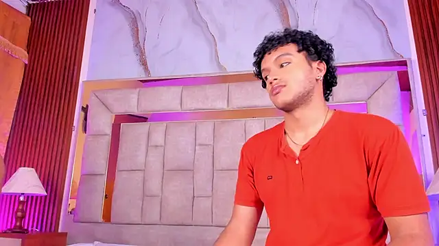 Snapshot of DanteAndKyle chatting on November 11, 2025, 11:05 pm DanteAndKyle online show from November 11, 2025, 11:05 pm