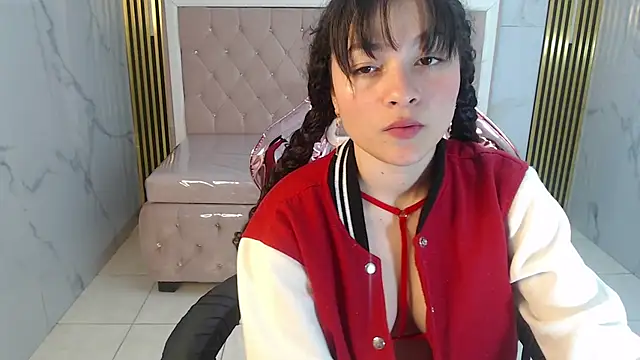 shalon diaz s online show from February 17, 2025, 4:15 pm