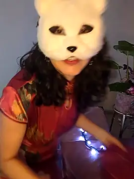 Snapshot of GinnyDelice chatting on March 3, 2025, 2:04 am GinnyDelice online show from March 3, 2025, 2:04 am