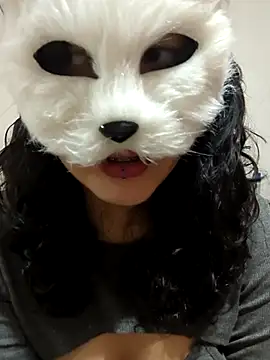 Snapshot of GinnyDelice chatting on March 21, 2025, 12:40 am GinnyDelice online show from March 21, 2025, 12:40 am