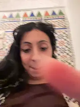 majdolin78 online show from February 26, 2025, 3:19 pm