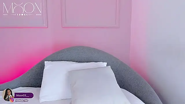 tatii moon online show from March 31, 2026, 6:14 am