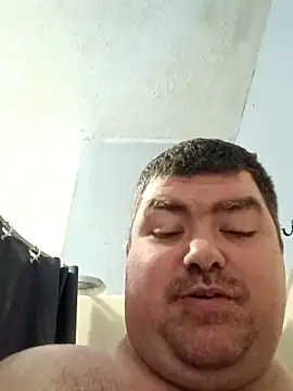 Rcraigue4 online show from October 18, 2025, 4:08 pm