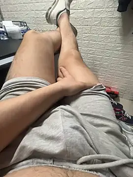 Greeneyes0820 online show from February 16, 2025, 11:05 am