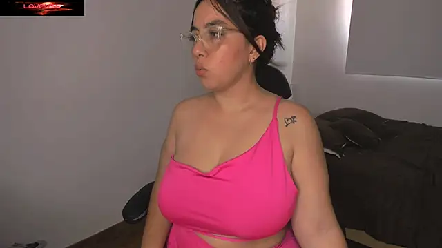 Snapshot of brithany_olson25 chatting on January 24, 2025, 8:54 pm brithany olson25 online show from January 24, 2025, 8:54 pm