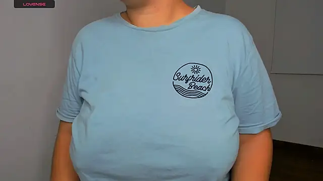 Snapshot of brithany_olson25 chatting on March 12, 2025, 10:59 am brithany olson25 online show from March 12, 2025, 10:59 am