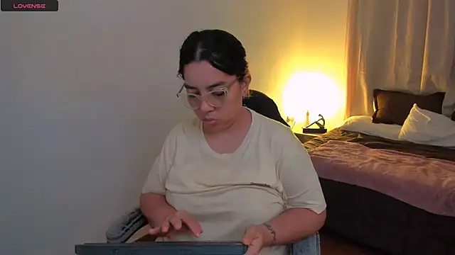 Snapshot of brithany_olson25 chatting on September 17, 2025, 11:45 am brithany olson25 online show from September 17, 2025, 11:45 am