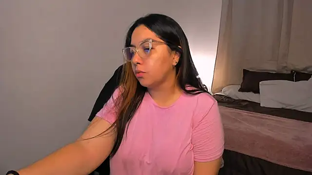 Snapshot of brithany_olson25 chatting on October 12, 2025, 12:48 pm brithany olson25 online show from October 12, 2025, 12:48 pm