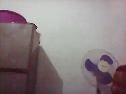 Snapshot of sexyfatbich chatting on January 28, 2025, 12:36 am sexyfatbich online show from January 28, 2025, 12:36 am