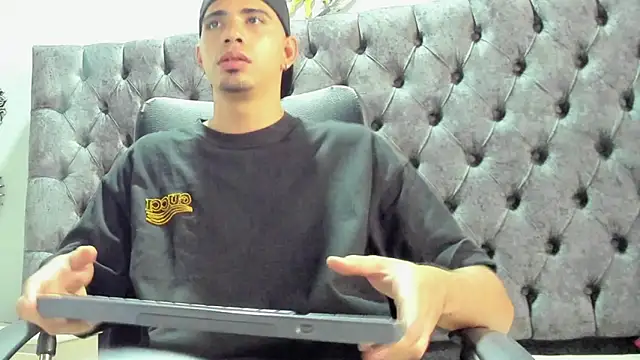 RYAN PATERSON online show from February 7, 2025, 8:10 pm