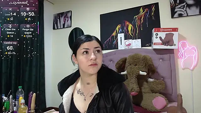 Emmie Hot online show from June 4, 2026, 11:38 am