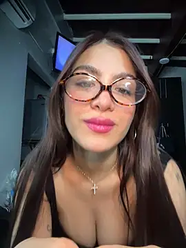 thompsonabella666 online show from March 7, 2026, 5:26 am