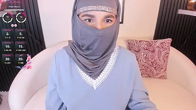 Ayha khalaf online show from March 7, 2025, 3:40 am