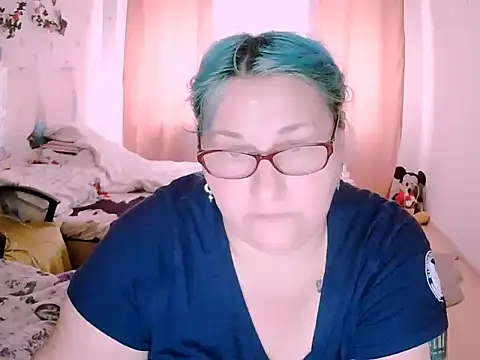 mayamayx online show from May 20, 2026, 10:43 am