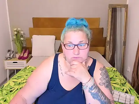 mayamayx online show from July 20, 2026, 4:20 pm