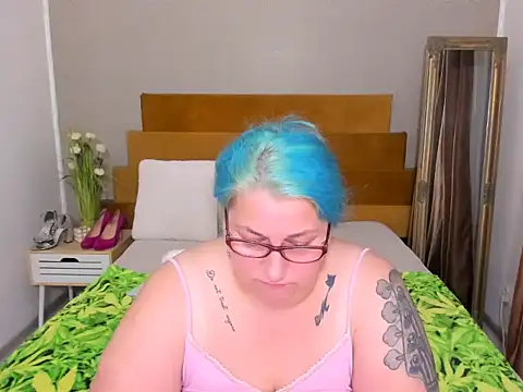 mayamayx online show from July 22, 2026, 7:38 pm
