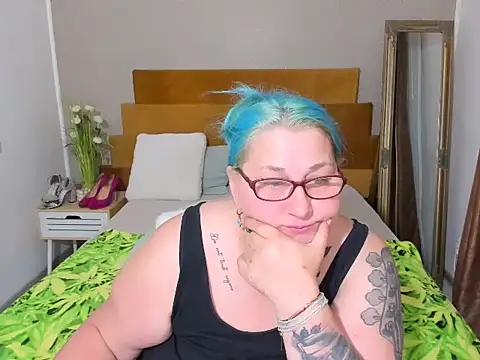 mayamayx online show from July 23, 2026, 7:23 pm