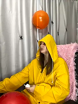 Snapshot of LillyFan-X chatting on October 27, 2025, 5:11 am LillyFan-X online show from October 27, 2025, 5:11 am