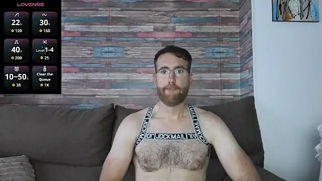 Snapshot of machohiberiko chatting on October 8, 2025, 5:10 pm machohiberiko online show from October 8, 2025, 5:10 pm