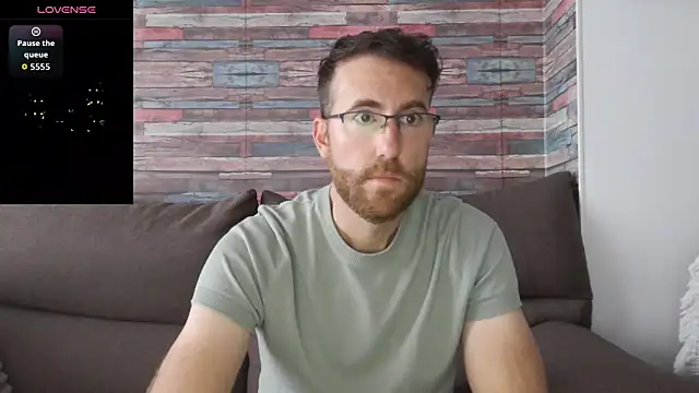 Snapshot of machohiberiko chatting on October 27, 2025, 4:11 pm machohiberiko online show from October 27, 2025, 4:11 pm