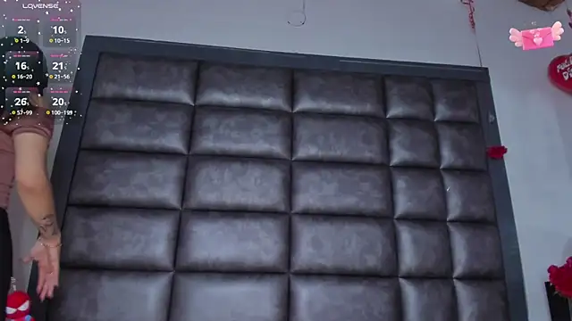 Lili Bykers online show from February 18, 2025, 11:33 am