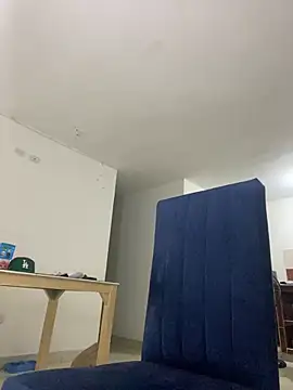 Lili Bykers online show from February 20, 2025, 9:22 am