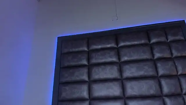 Lili Bykers online show from March 12, 2025, 12:04 pm