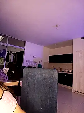 Lili Bykers online show from October 18, 2025, 11:11 am