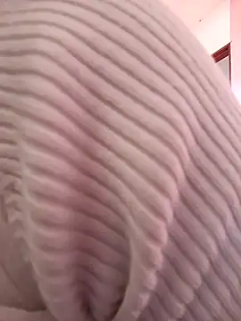 Lili Bykers online show from October 26, 2025, 7:31 pm