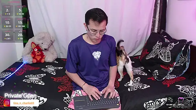 Tina 4 Charlie online show from September 14, 2025, 12:37 pm