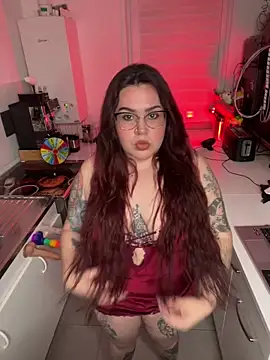 Cherrycherrymiss online show from May 5, 2026, 12:24 pm