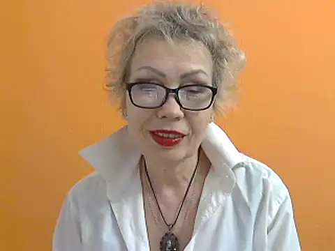 Snapshot of NessyJenixs chatting on February 25, 2025, 7:58 pm NessyJenixs online show from February 25, 2025, 7:58 pm